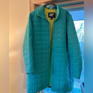 Lands’ End (NWOT) quilted light puffer coat.